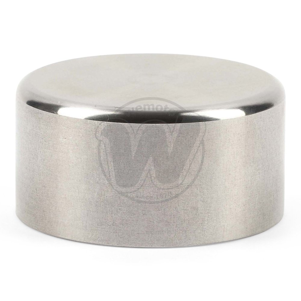 0BG9241_ag6165 three.jpg